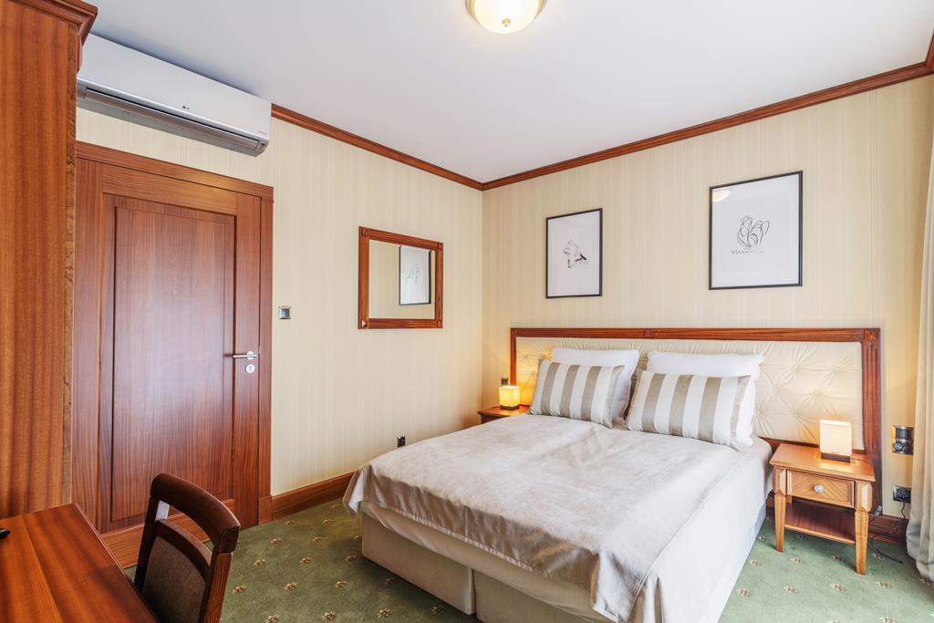 Grand Apartments - Blue Marlin - Luxury Apartments โซพอต ภายนอก รูปภาพ